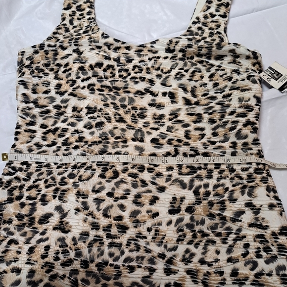 Frank Lyman Design Animal Print Sleeveless Midi Dress - Picture 8 of 12